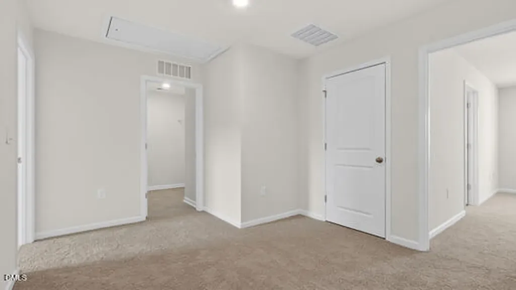 31 Saddle Mare Street Clayton NC 27520