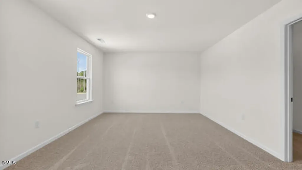 31 Saddle Mare Street Clayton NC 27520