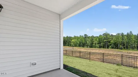 71 Saddle Mare Street Clayton NC 27520