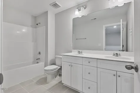 527 Eversden Drive Zebulon NC 27597