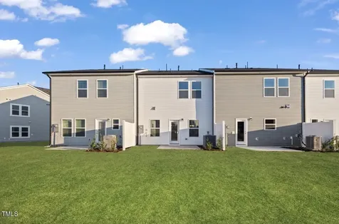 527 Eversden Drive Zebulon NC 27597