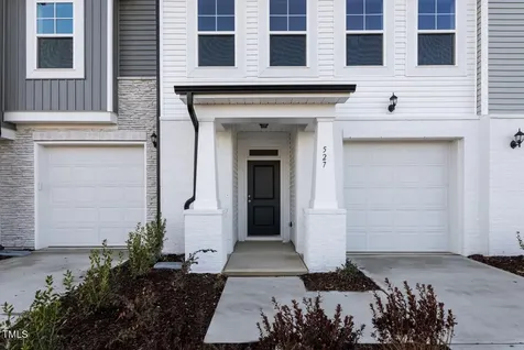 527 Eversden Drive Zebulon NC 27597