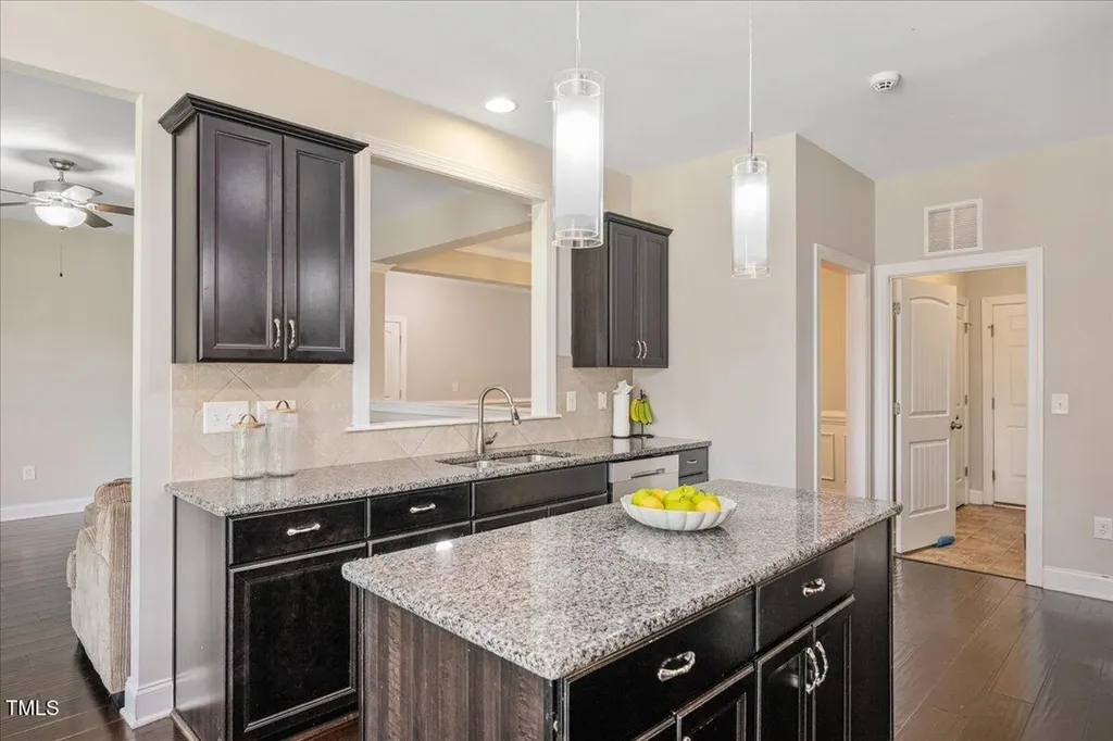 610 Silk Tree Fuquay Varina NC 27526