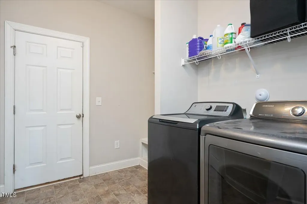 610 Silk Tree Fuquay Varina NC 27526