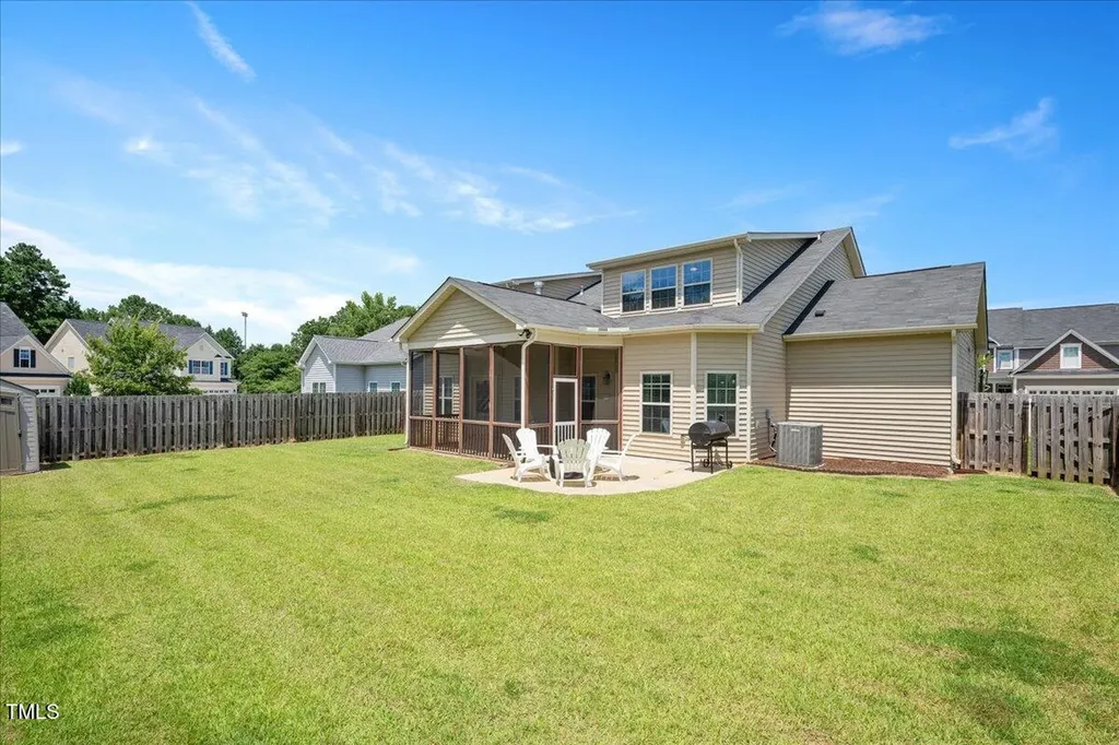 610 Silk Tree Fuquay Varina NC 27526