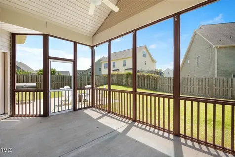 610 Silk Tree Fuquay Varina NC 27526