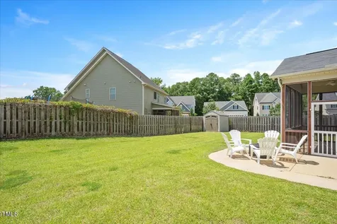 610 Silk Tree Fuquay Varina NC 27526