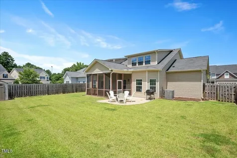 610 Silk Tree Fuquay Varina NC 27526