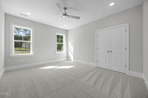 75 Broadleaf Lane Youngsville NC 27596