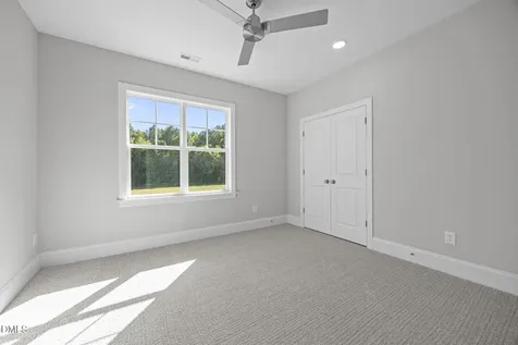 75 Broadleaf Lane Youngsville NC 27596