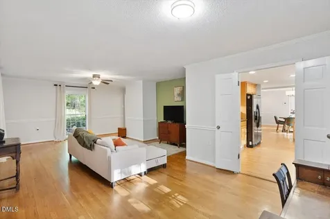 324 Glendale Drive Chapel Hill NC 27514