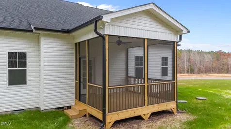 20 Stream View Way Zebulon NC 27597