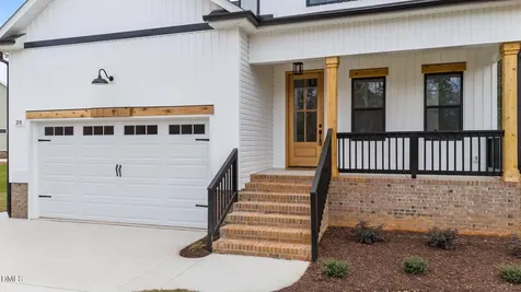 20 Stream View Way Zebulon NC 27597