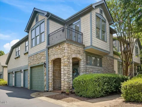 201 Presque Isle Lane Chapel Hill NC 27514
