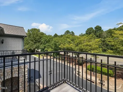 201 Presque Isle Lane Chapel Hill NC 27514