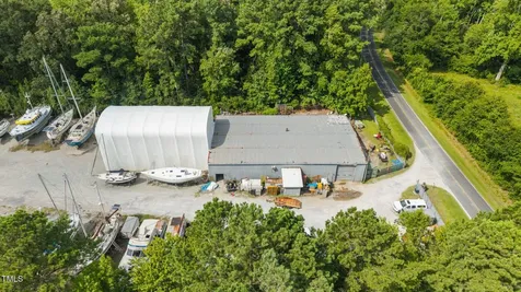 1038 Chinchilla Drive Bayboro NC 28515