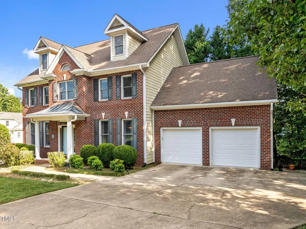108 Nuttree Lane Chapel Hill NC 27516