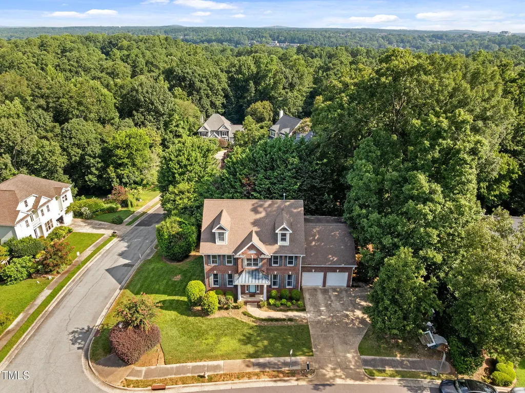 108 Nuttree Lane Chapel Hill NC 27516