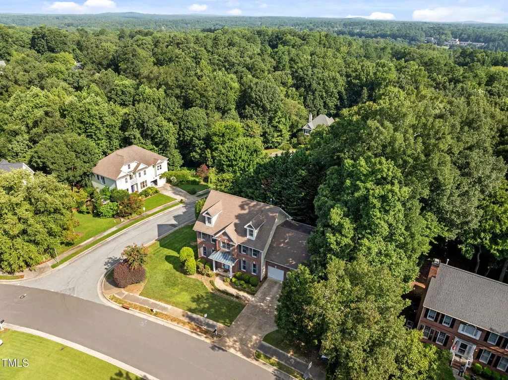 108 Nuttree Lane Chapel Hill NC 27516
