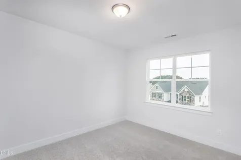 200 Kissington Way Benson NC 27504