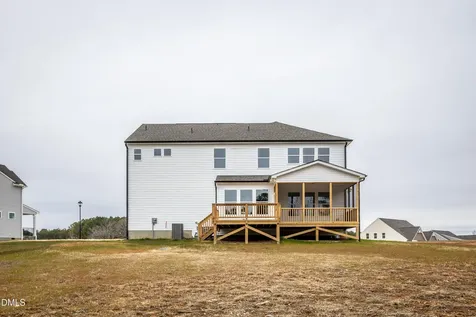 200 Kissington Way Benson NC 27504