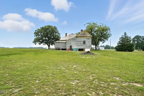 1200 D Morgan Road Benson NC 27504