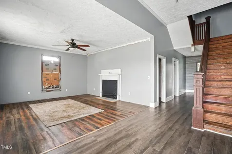 1200 D Morgan Road Benson NC 27504