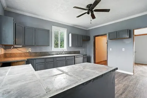 1200 D Morgan Road Benson NC 27504