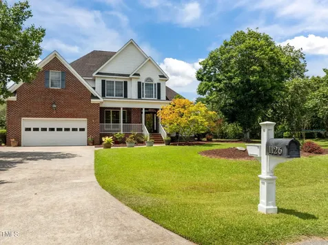 1126 Eaglechase Lane Greenville NC 27858