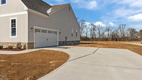 2396 Heartland Road Battleboro NC 27809