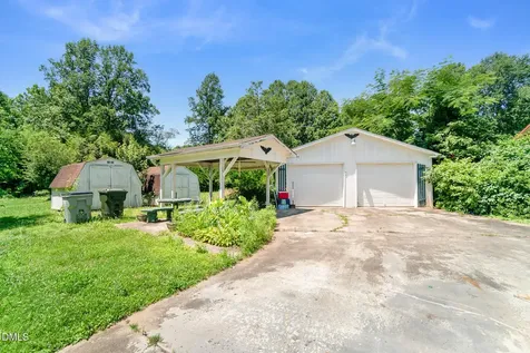 811 Queens Street NW Lenoir NC 28645