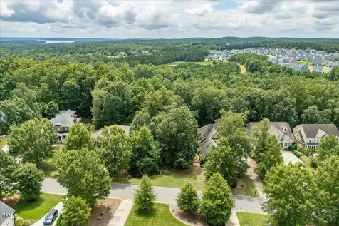 244 Brown Bear Chapel Hill NC 27517