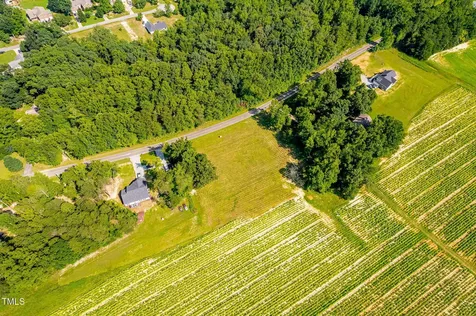 6070 Preacher Hayes Road Mebane NC 27302