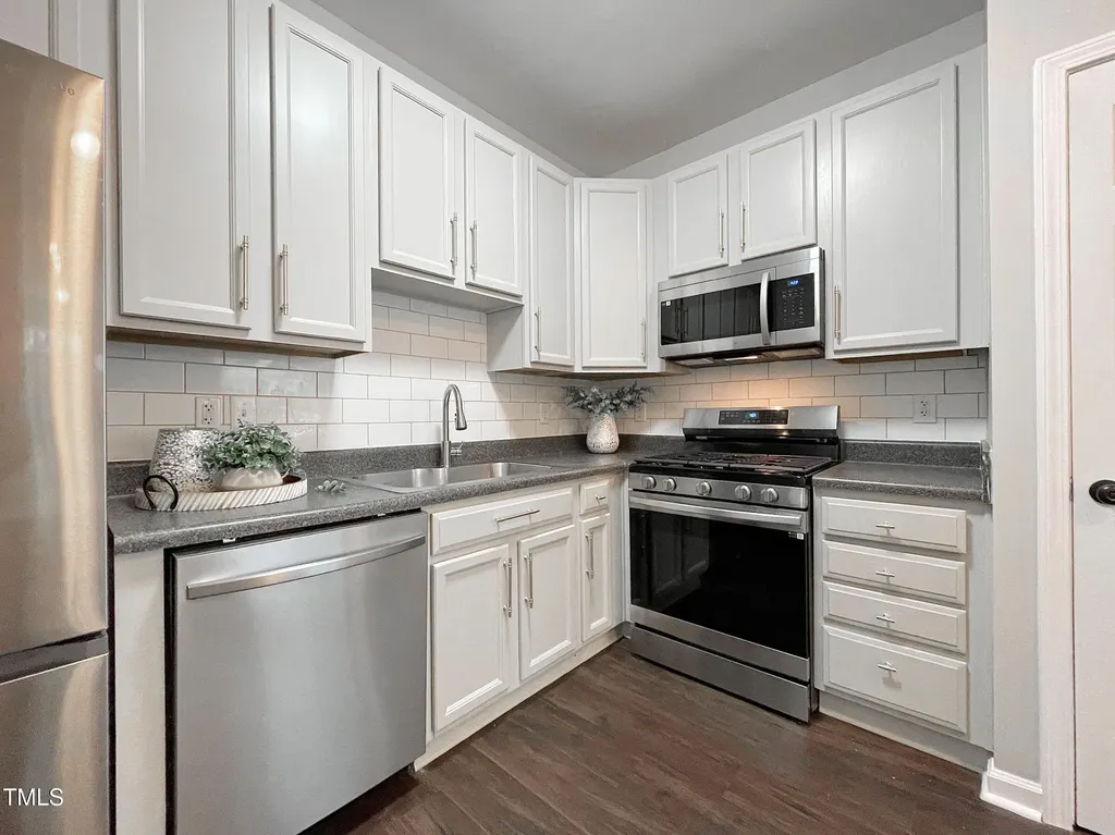 2221 Valley Edge Drive Raleigh NC 27614