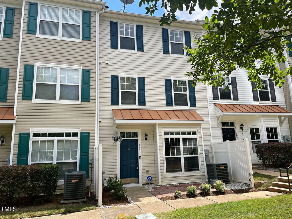 2221 Valley Edge Drive Raleigh NC 27614