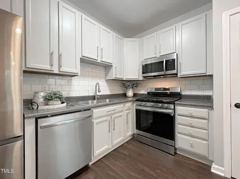 2221 Valley Edge Drive Raleigh NC 27614