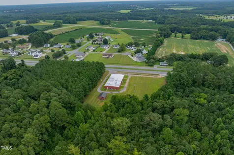 1652 Nc Highway 125 Roanoke Rapids NC 27870
