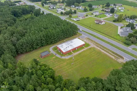 1652 Nc Highway 125 Roanoke Rapids NC 27870