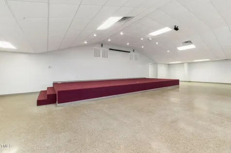 1652 Nc Highway 125 Roanoke Rapids NC 27870