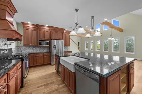 553 Waterside Drive Yanceyville NC 27379