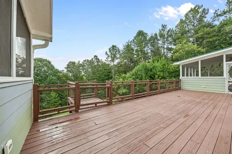 553 Waterside Drive Yanceyville NC 27379