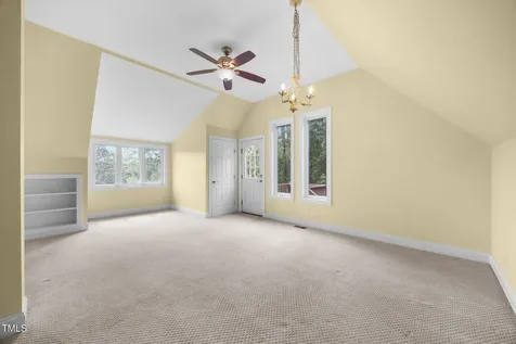 553 Waterside Drive Yanceyville NC 27379