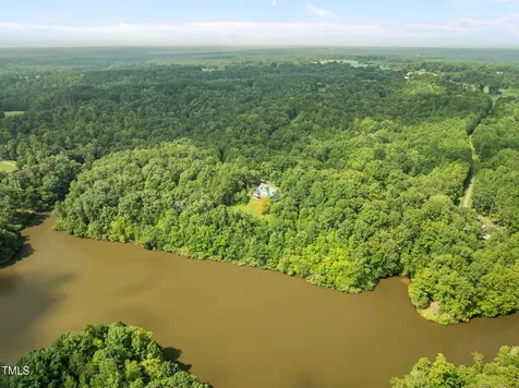 553 Waterside Drive Yanceyville NC 27379
