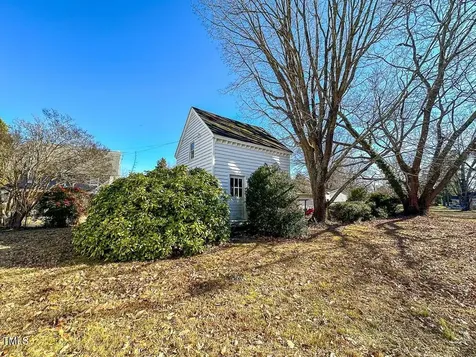 302 Halifax Street Warrenton NC 27589
