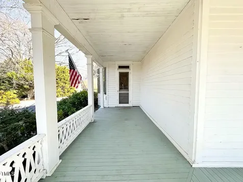 302 Halifax Street Warrenton NC 27589
