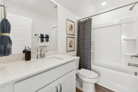 2736 Kempthorne Road Cary NC 27519