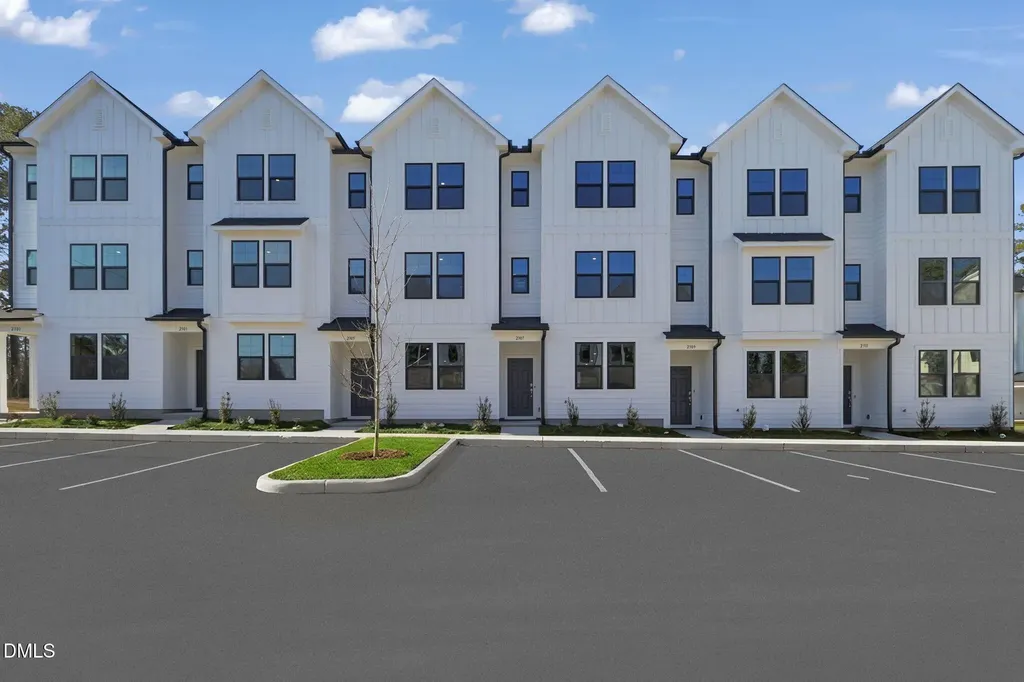 2307 Oakwood Meadows Court Raleigh NC 27604