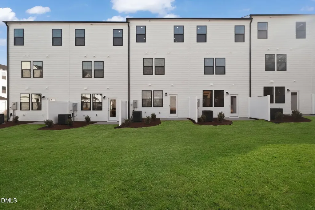 2307 Oakwood Meadows Court Raleigh NC 27604