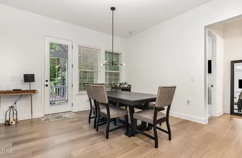 25 Cackling Way Zebulon NC 27597