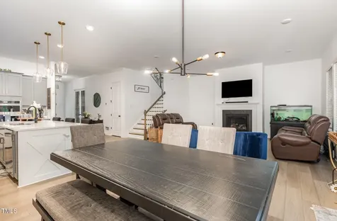 25 Cackling Way Zebulon NC 27597